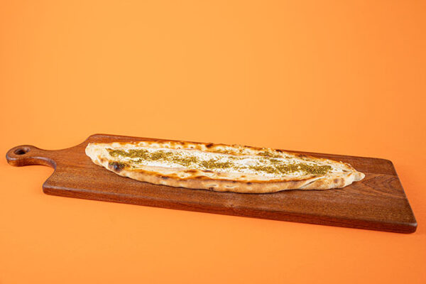 لبنه بالزعتر